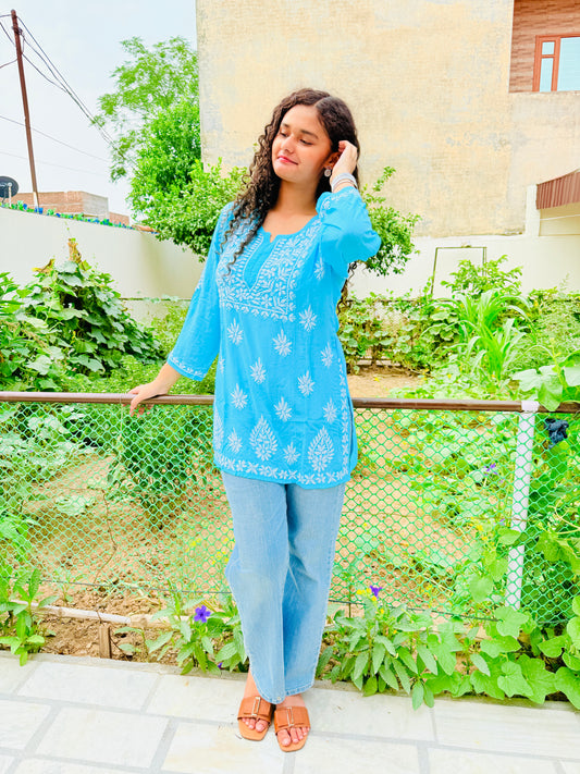 Sky Blue Lakhnavi Chikankari Short Kurti – Pure Cotton with Handcrafted White Embroidery 🩵